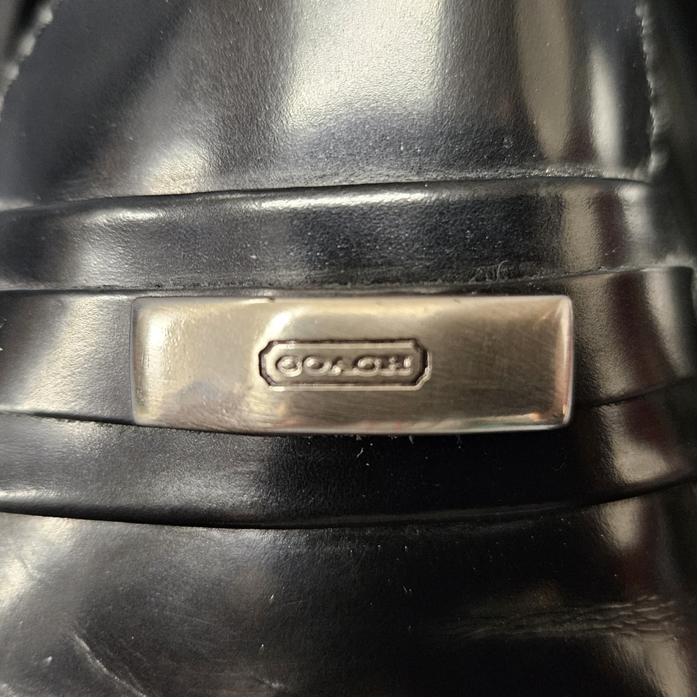 Coach Women's Slip On Dress Shoes - Picture 6 of 6